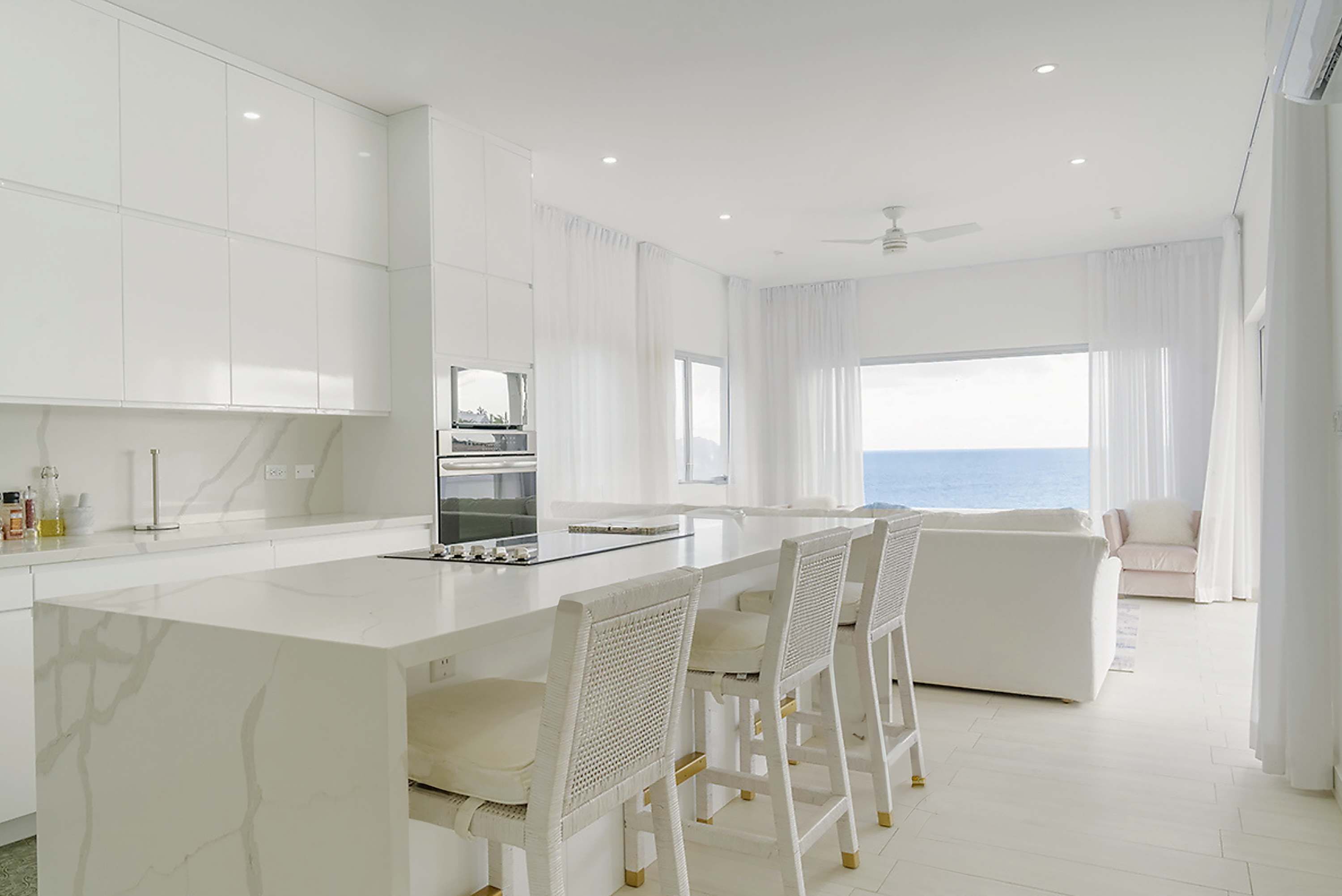 3 bedrooms, Internet