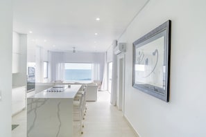 Villa | 3 bedrooms, Internet