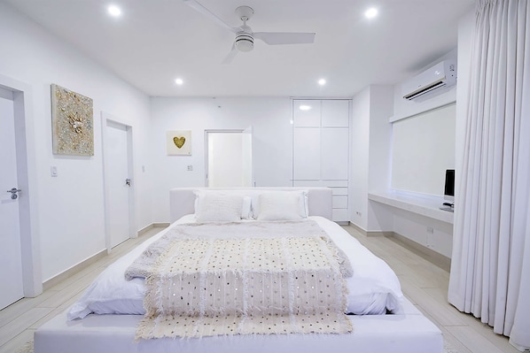 Villa | 3 bedrooms, Internet