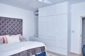 Villa | 3 bedrooms, Internet - Lilypad Luxurious Cliffside Villa With Stunning Sea Views (Ocean City)