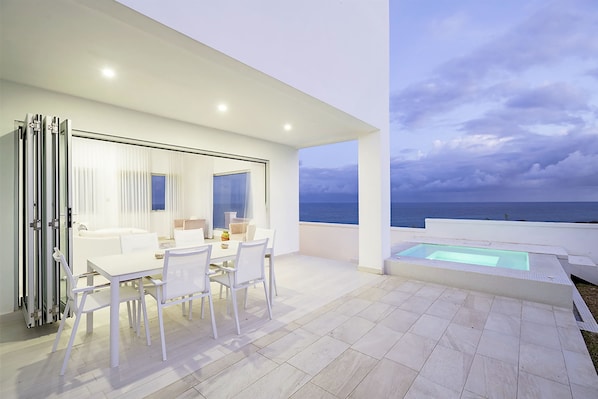 Villa | 3 bedrooms, Internet