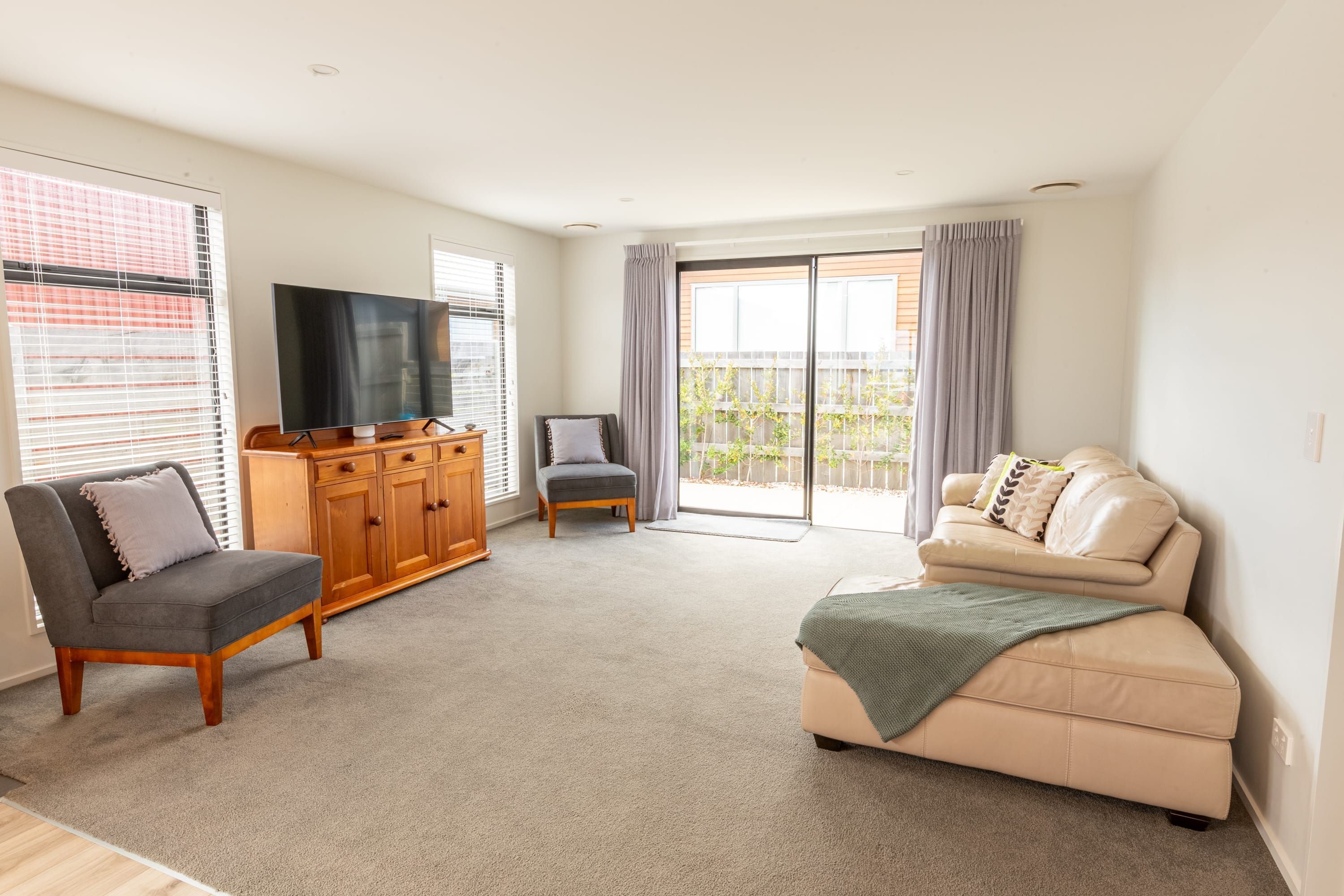 House | 4 bedrooms, Internet