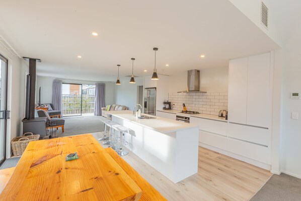 House | 4 bedrooms, Internet