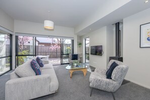 House | 3 bedrooms, Internet