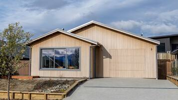 House | 3 bedrooms, Internet