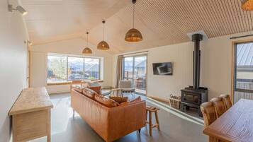 House | 3 bedrooms, Internet