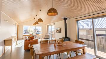 House | 3 bedrooms, Internet