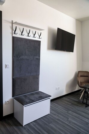 Business Room | Living area