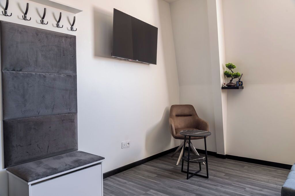 Business Room | Living area