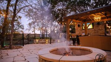 Villa, Smoking