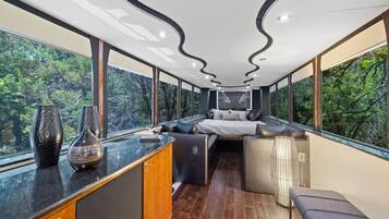 Villa, Smoking | 5 bedrooms