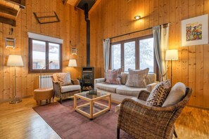 Villa, Smoking | 4 bedrooms
