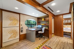 Villa, Smoking