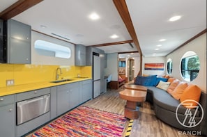 Villa, para fumadores | 1 habitación