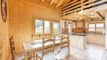 3 bedrooms