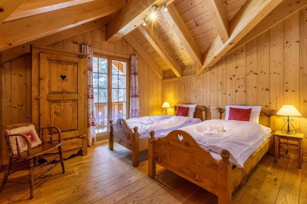 5 bedrooms
