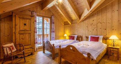 Luxury 10 pax Chalet With Incredible Views Garage