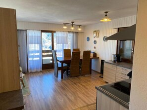Apartment | 2 bedrooms - Lf42 2 Bedroom Apart w Sauna and Parking (Riddes)
