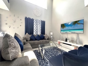 House | 6 bedrooms, Internet