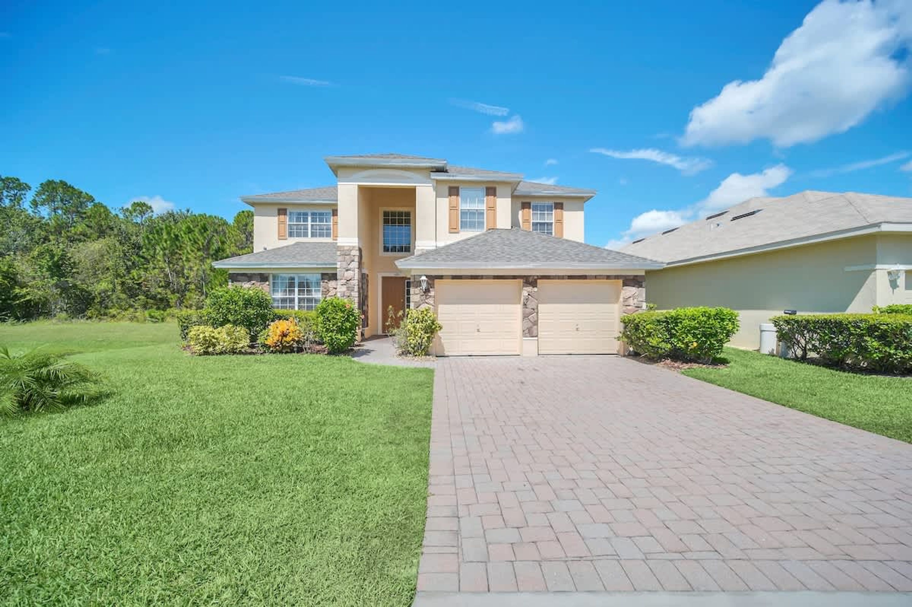 House | 5 bedrooms, Internet