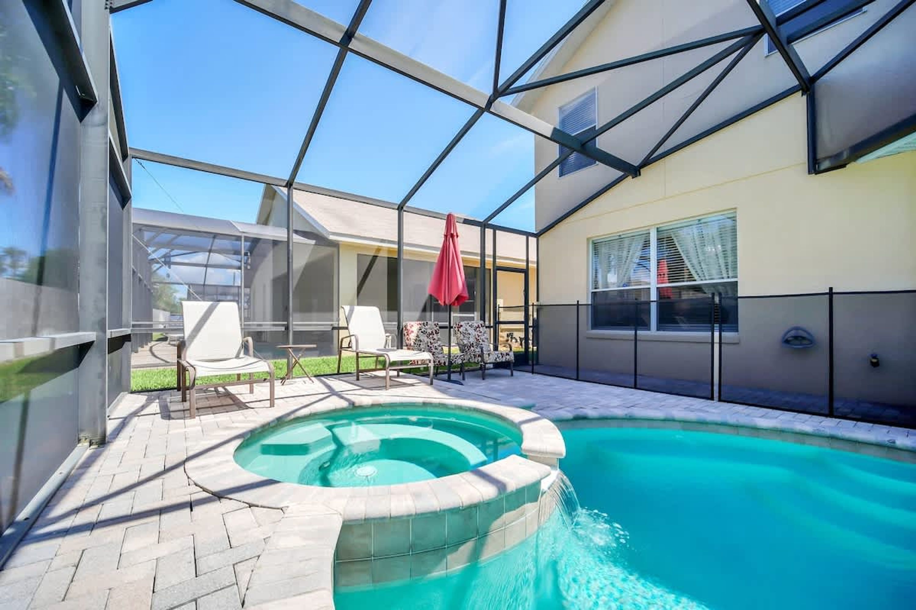 House | 5 bedrooms, Internet