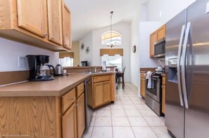 Hus | 4 soverom og internett