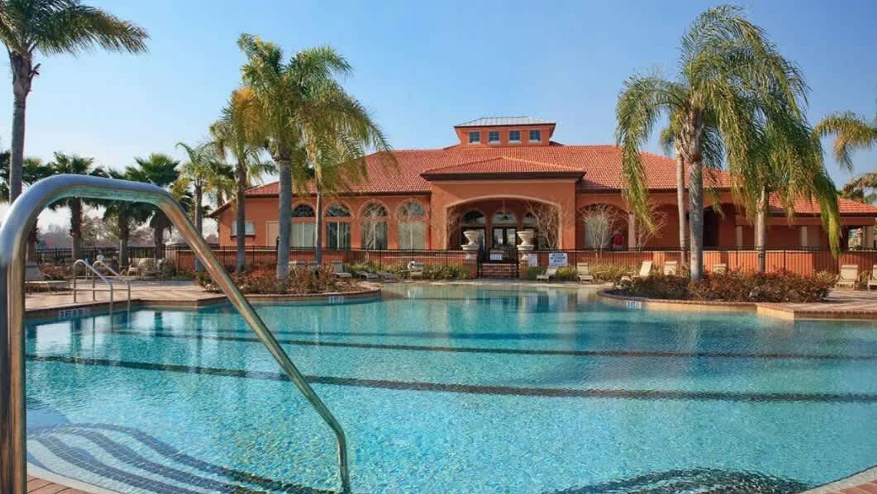 House | 4 bedrooms, Internet