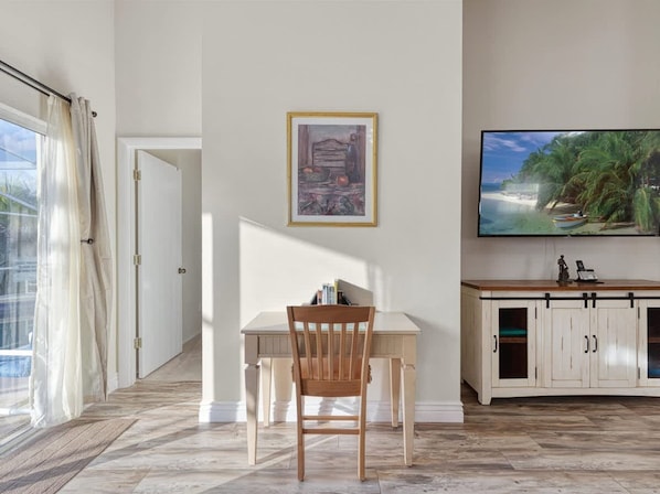 Hus | 4 soverom og internett