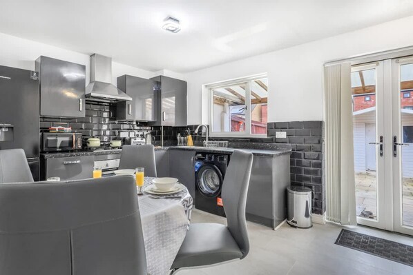 Hus | 3 soverom og internett