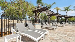 Unclassified image, 3 of 53, button - 4BR Charming Oasis With King Beds (Kissimmee)