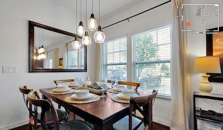 アパートメント | 4 室のベッドルーム、インターネットアクセス