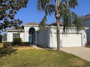 Exterior - Disney Hideaway Villa Sleeps 9 4Bd Home With Pool (Haines City)