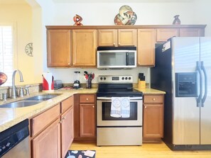 Apartment | Private kitchen - 4Br Resort Home With Pool and Lazy River Sleeps 8 (Davenport)