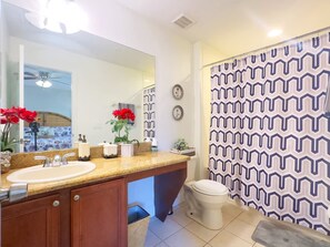 Apartment | Bathroom - 4Br Resort Home With Pool and Lazy River Sleeps 8 (Davenport)