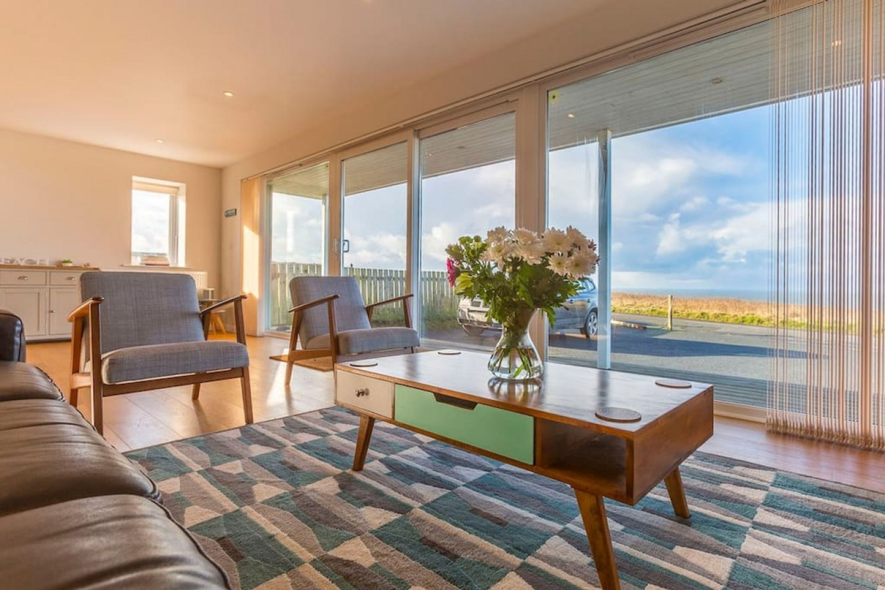 บ้านพัก | 4 ห้องนอน