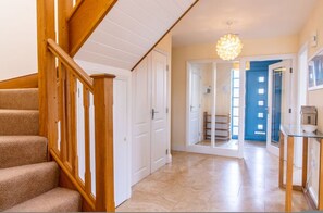 5 bedrooms