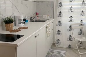 House, Smoking | 1 bedroom