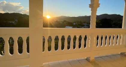 Casa Montecielo Mt View Close to Airport Luquillo Outlet66 Mall and El Yunque