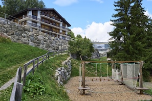 Apartment | 2 bedrooms - Apartment Lupins 11 Next to the ski Lift (Riddes)