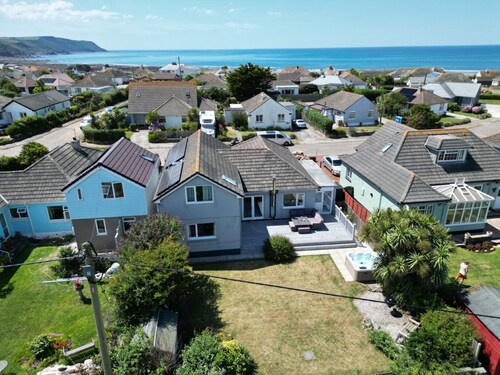 Meadow View in Widemouth Bay