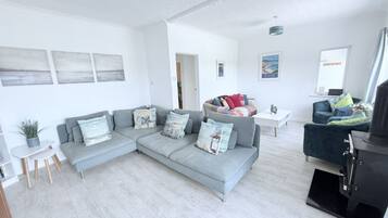 4 bedrooms
