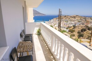 House, Smoking | 2 bedrooms