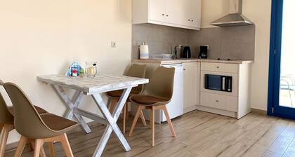 Michail Suites Afiartis Araki