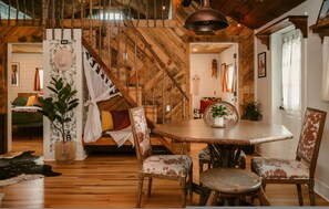 House | 3 bedrooms - Cowboy Bunkhouse hot tub Lake Farm Nature (Indianapolis)