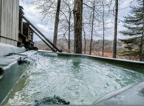 Studio, Smoking | 3 bedrooms - Lakefront Hot tub Amazing Views 35 min to Indy (Martinsville)