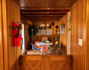 4 عدّة غرف نوم