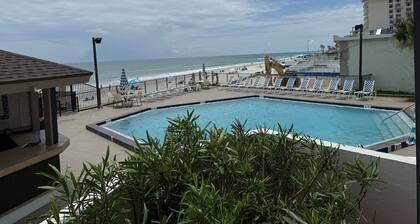 King bed Oceanview Daytonabeach