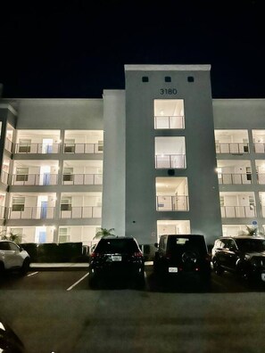 Căn hộ | 2 phòng ngủ 