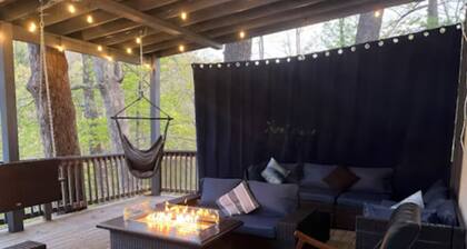 Lakefront-nestled in Nirvana