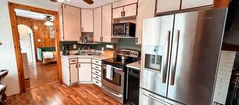 3 bd 10 min to Dwtwn Washer-dryer